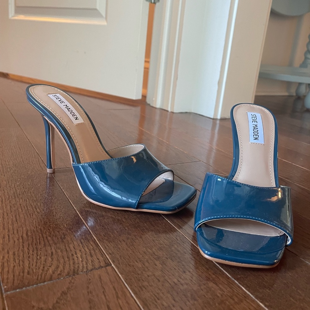NWOT Teal Steve Madden Signal Heels Size 7.5 Sold Out On Website